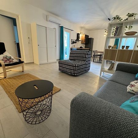 La Casa Blu Apartment Mirabella Imbaccari Bagian luar foto