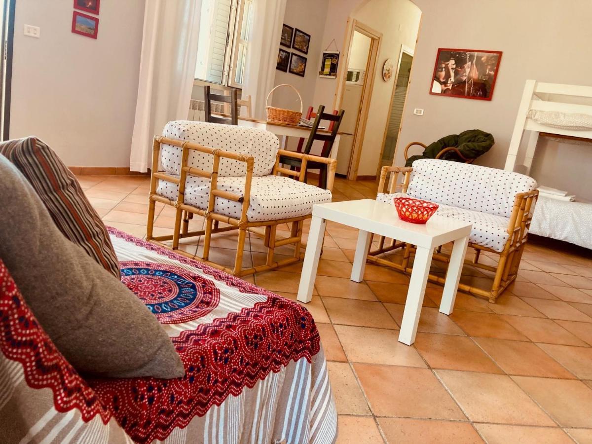 La Casa Blu Apartment Mirabella Imbaccari Bagian luar foto