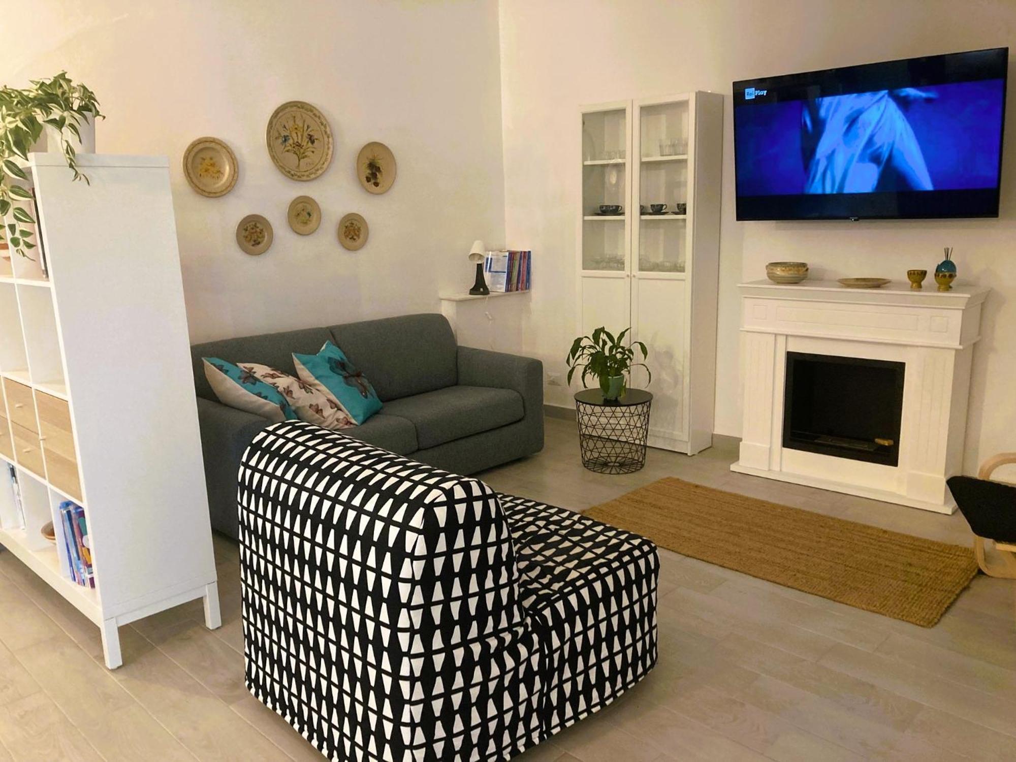 La Casa Blu Apartment Mirabella Imbaccari Bagian luar foto