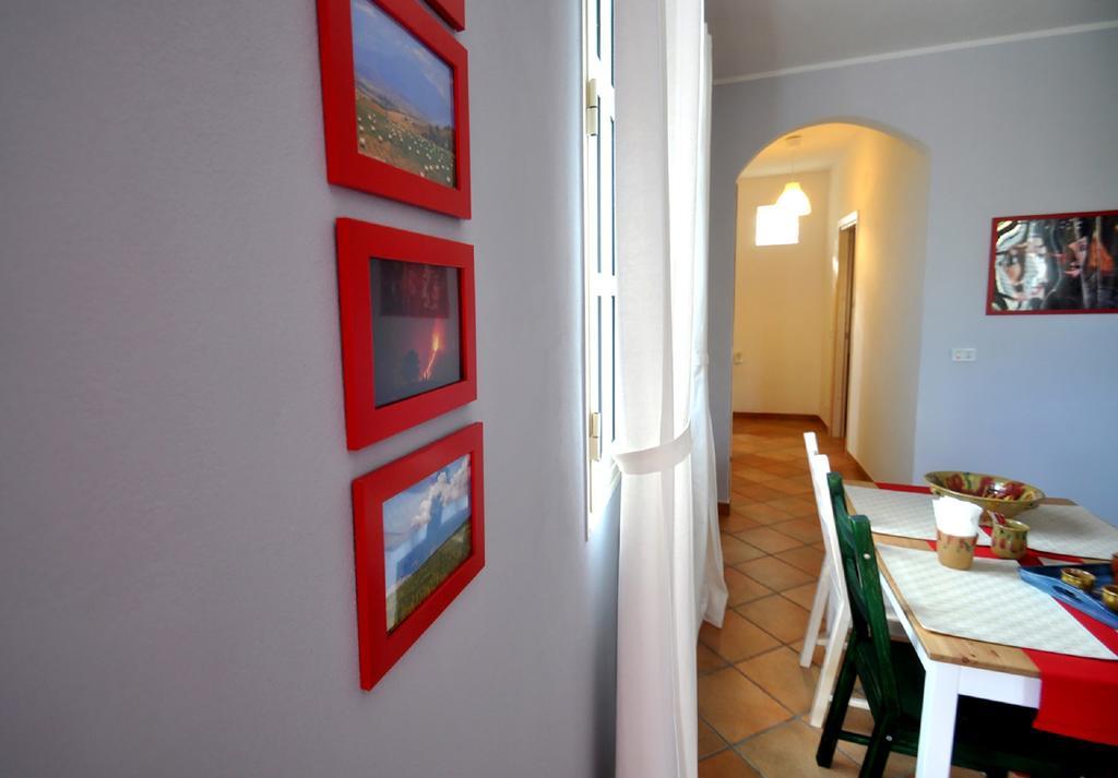 La Casa Blu Apartment Mirabella Imbaccari Bagian luar foto