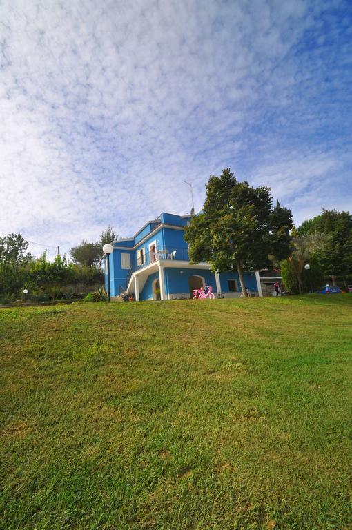 La Casa Blu Apartment Mirabella Imbaccari Bagian luar foto