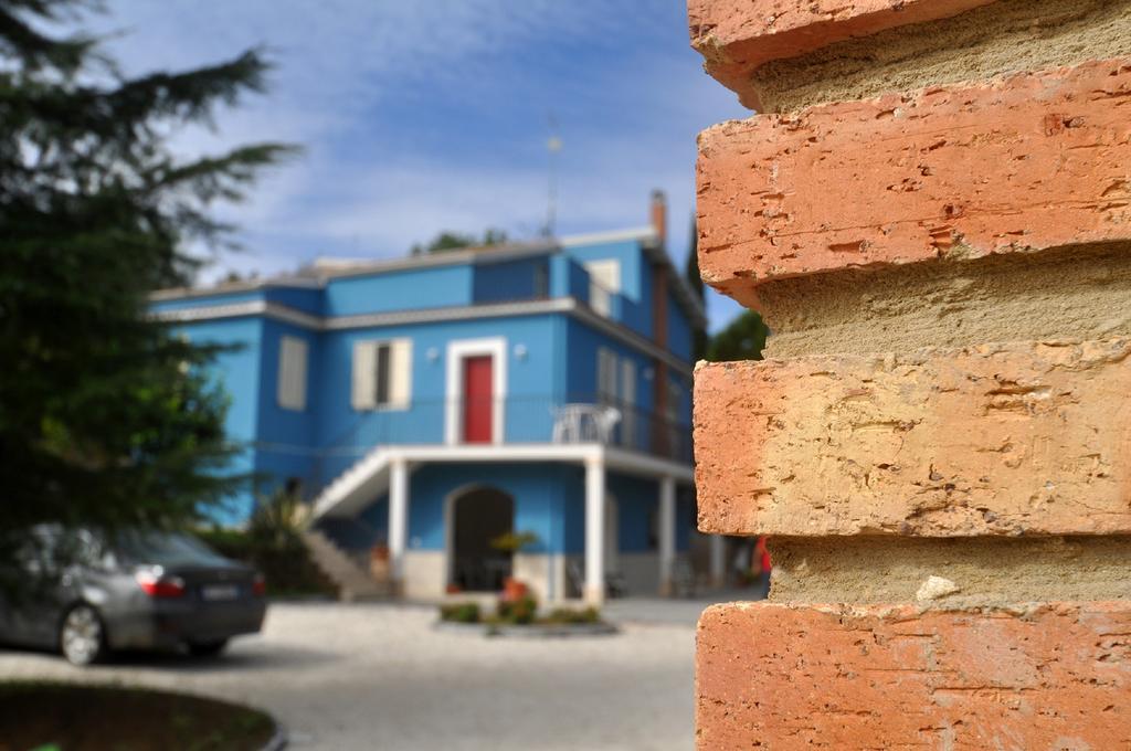 La Casa Blu Apartment Mirabella Imbaccari Bagian luar foto