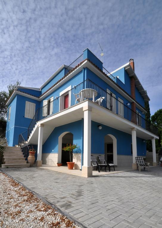 La Casa Blu Apartment Mirabella Imbaccari Bagian luar foto